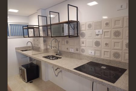 Cozinha de apartamento para alugar com 1 quarto, 52m² em Santa Cecilia, São Paulo