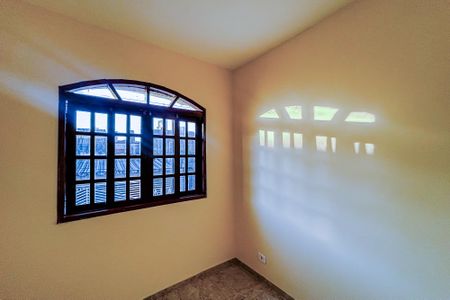 Casa para alugar com 130m², 3 quartos e sem vagaQuarto 1