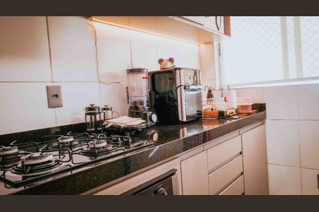 Apartamento à venda com 77m², 3 quartos e 1 vaga