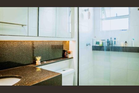 Apartamento à venda com 77m², 3 quartos e 1 vaga