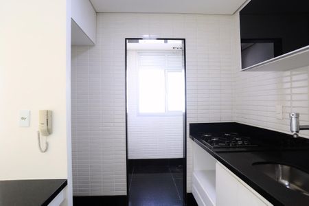Apartamento para alugar com 47m², 1 quarto e 2 vagas Apartamento para alugar com 47m², 1 quarto e 2 vagasCozinha e Área de Serviço