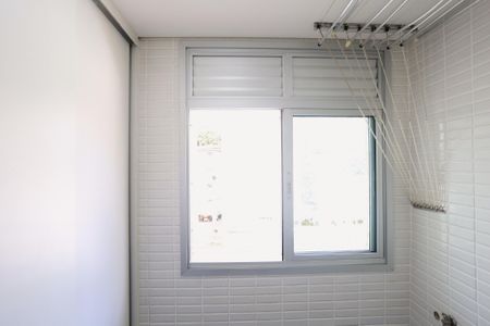 Apartamento para alugar com 47m², 1 quarto e 2 vagas Apartamento para alugar com 47m², 1 quarto e 2 vagasCozinha e Área de Serviço