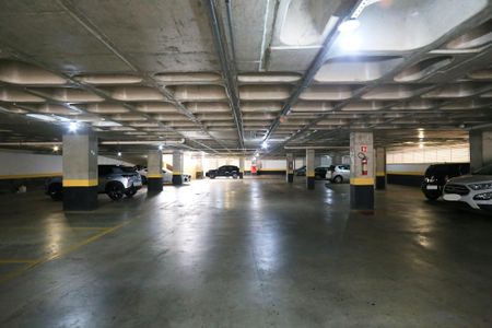 Apartamento para alugar com 47m², 1 quarto e 2 vagas Apartamento para alugar com 47m², 1 quarto e 2 vagasGaragem