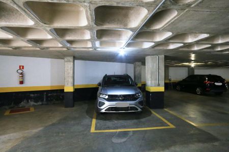 Apartamento para alugar com 47m², 1 quarto e 2 vagas Apartamento para alugar com 47m², 1 quarto e 2 vagasGaragem