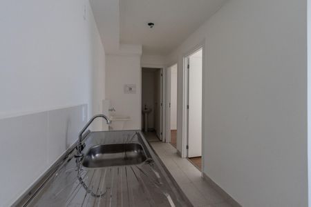 Apartamento para alugar com 35m², 2 quartos e sem vaga Apartamento para alugar com 35m², 2 quartos e sem vagaCozinha e Área de Serviço