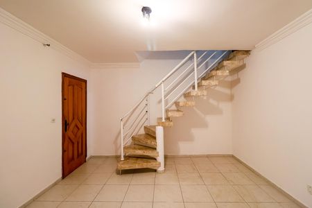 Casa à venda com 3 quartos, 250m² em Parque Arariba, São Paulo