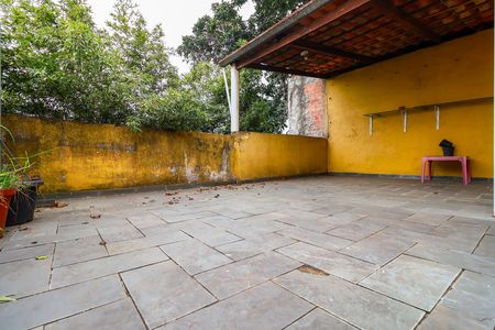 Casa à venda com 3 quartos, 250m² em Parque Arariba, São Paulo