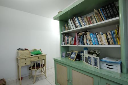 Apartamento à venda com 114m², 4 quartos e 2 vagas Apartamento à venda com 114m², 4 quartos e 2 vagasQuarto 3 - Suíte