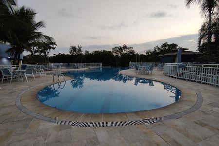 Apartamento à venda com 114m², 4 quartos e 2 vagas Apartamento à venda com 114m², 4 quartos e 2 vagasÁrea comum - Piscina