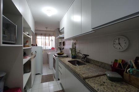 Apartamento à venda com 114m², 4 quartos e 2 vagas Apartamento à venda com 114m², 4 quartos e 2 vagasCozinha - Armários