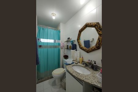 Apartamento à venda com 114m², 4 quartos e 2 vagasBanheiro da Suíte 1