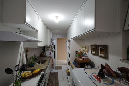 Apartamento à venda com 114m², 4 quartos e 2 vagas Apartamento à venda com 114m², 4 quartos e 2 vagasCozinha - Armários
