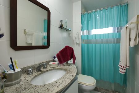 Apartamento à venda com 114m², 4 quartos e 2 vagas Apartamento à venda com 114m², 4 quartos e 2 vagasBanheiro da Suíte 3