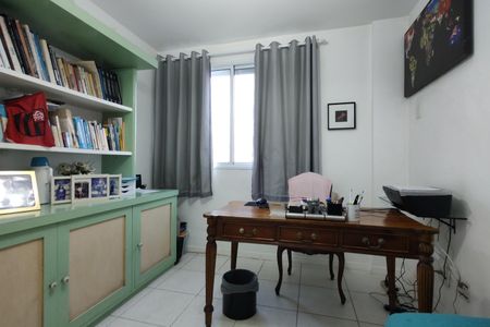 Apartamento à venda com 114m², 4 quartos e 2 vagas Apartamento à venda com 114m², 4 quartos e 2 vagasQuarto 3 - Suíte