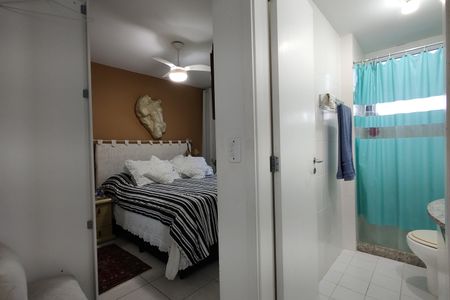 Apartamento à venda com 114m², 4 quartos e 2 vagas Apartamento à venda com 114m², 4 quartos e 2 vagasQuarto 1 - Suíte