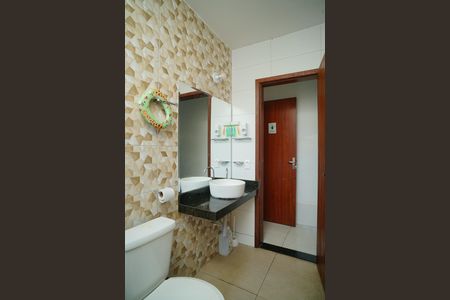 Casa para alugar com 480m², 3 quartos e 5 vagas Casa para alugar com 480m², 3 quartos e 5 vagasBanheiro do Quarto 1