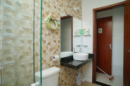 Casa para alugar com 480m², 3 quartos e 5 vagas Casa para alugar com 480m², 3 quartos e 5 vagasBanheiro do Quarto 1