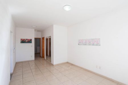 Apartamento para alugar com 2 quartos, 62m² em Arvoredo, Contagem