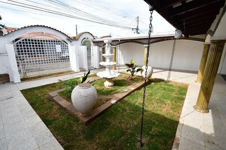 Jardim de casa para alugar com 3 quartos, 250m² em Parque Taquaral, Campinas