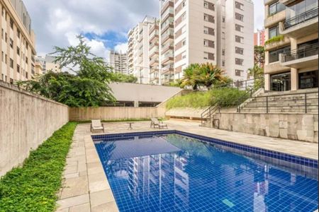 Apartamento à venda com 3 quartos, 240m² em Real Parque, São Paulo
