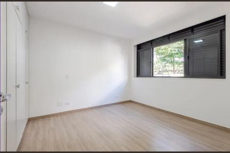 Apartamento à venda com 3 quartos, 240m² em Real Parque, São Paulo