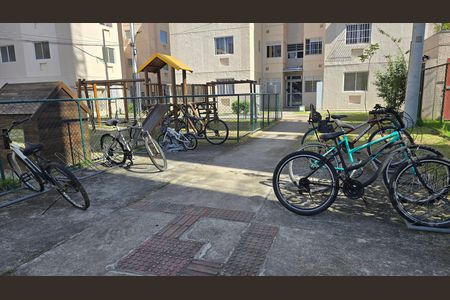 Apartamento à venda com 48m², 2 quartos e 1 vaga Apartamento à venda com 48m², 2 quartos e 1 vagaÁrea externa