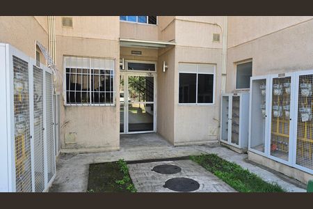 Apartamento à venda com 48m², 2 quartos e 1 vaga Apartamento à venda com 48m², 2 quartos e 1 vagaÁrea externa
