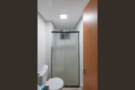 Banheiro de apartamento para alugar com 2 quartos, 42m² em Parque Industrial, Campinas