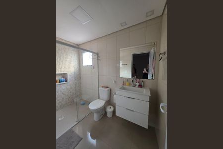 Casa para alugar com 168m², 3 quartos e 2 vagas Casa para alugar com 168m², 3 quartos e 2 vagasBanheiro 1