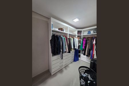Casa para alugar com 168m², 3 quartos e 2 vagas Casa para alugar com 168m², 3 quartos e 2 vagasÁrea de Serviço