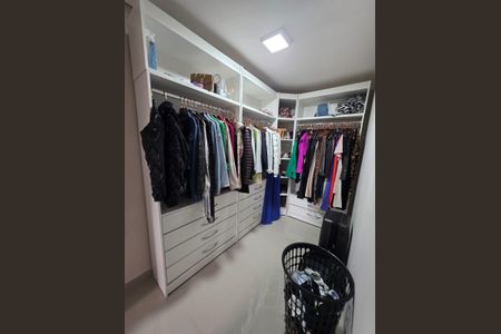 Casa para alugar com 168m², 3 quartos e 2 vagas Casa para alugar com 168m², 3 quartos e 2 vagasÁrea de Serviço