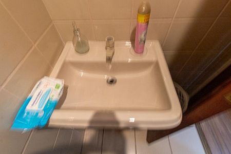 Banheiro de serviço de apartamento à venda com 4 quartos, 166m² em Bigorrilho, Curitiba