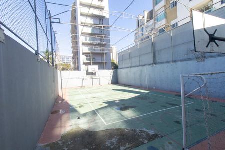 Apartamento à venda com 166m², 4 quartos e 2 vagas Apartamento à venda com 166m², 4 quartos e 2 vagasQuadra Esportiva