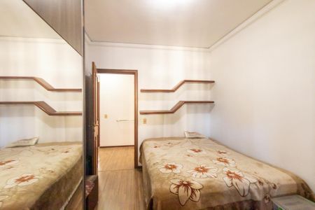 Apartamento à venda com 166m², 4 quartos e 2 vagas Apartamento à venda com 166m², 4 quartos e 2 vagasQuarto 3