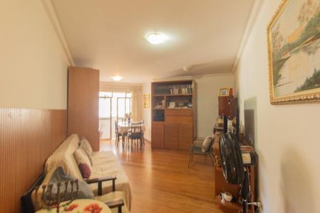 Sala de TV de apartamento à venda com 4 quartos, 166m² em Bigorrilho, Curitiba