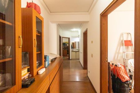 Apartamento à venda com 166m², 4 quartos e 2 vagas Apartamento à venda com 166m², 4 quartos e 2 vagasQuarto 1