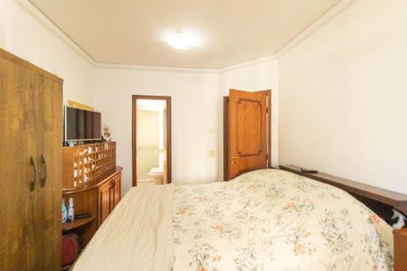 Apartamento à venda com 166m², 4 quartos e 2 vagas Apartamento à venda com 166m², 4 quartos e 2 vagasQuarto 4 - Suíte
