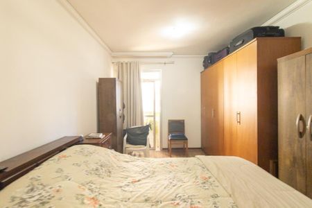 Apartamento à venda com 166m², 4 quartos e 2 vagas Apartamento à venda com 166m², 4 quartos e 2 vagasQuarto 4 - Suíte