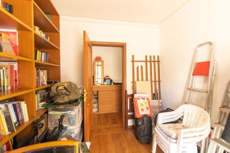 Apartamento à venda com 166m², 4 quartos e 2 vagas Apartamento à venda com 166m², 4 quartos e 2 vagasQuarto 1