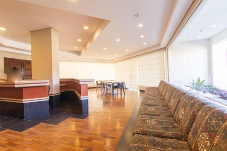 Apartamento à venda com 166m², 4 quartos e 2 vagas Apartamento à venda com 166m², 4 quartos e 2 vagasÁrea comum - Salão de festas