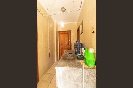Apartamento à venda com 166m², 4 quartos e 2 vagas Apartamento à venda com 166m², 4 quartos e 2 vagasÁrea de Serviço