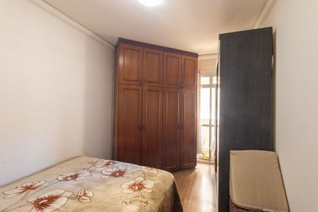 Apartamento à venda com 166m², 4 quartos e 2 vagas Apartamento à venda com 166m², 4 quartos e 2 vagasQuarto 3