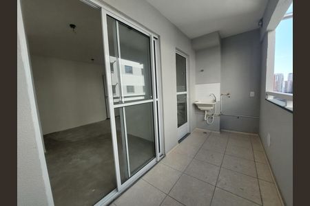 Sacada de apartamento à venda com 2 quartos, 46m² em Várzea de Baixo, São Paulo