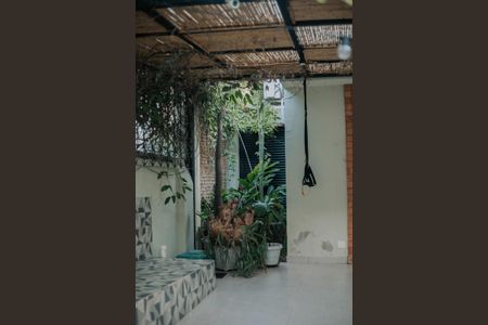Casa à venda com 300m², 2 quartos e 3 vagas