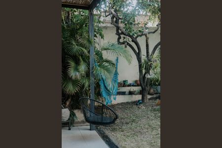 Casa à venda com 300m², 2 quartos e 3 vagas