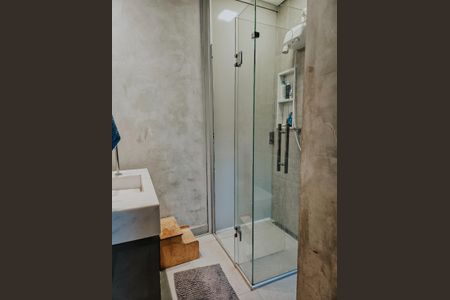 Casa à venda com 300m², 2 quartos e 3 vagas