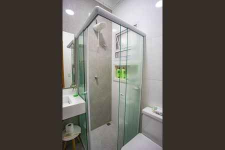 Casa para alugar com 120m², 2 quartos e 2 vagas Casa para alugar com 120m², 2 quartos e 2 vagasBanheiro da suíte