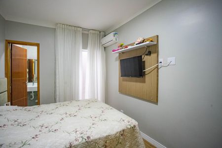 Casa para alugar com 120m², 2 quartos e 2 vagas Casa para alugar com 120m², 2 quartos e 2 vagasQuarto 1 - suíte