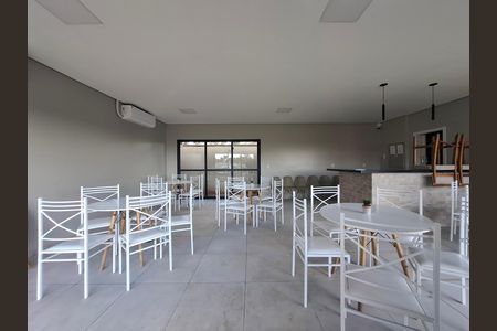 Apartamento para alugar com 55m², 2 quartos e 1 vagaÁrea comum - Salão de festas