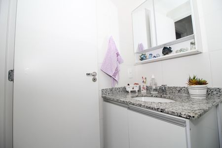 Banheiro de apartamento à venda com 2 quartos, 50m² em Lapa, São Paulo